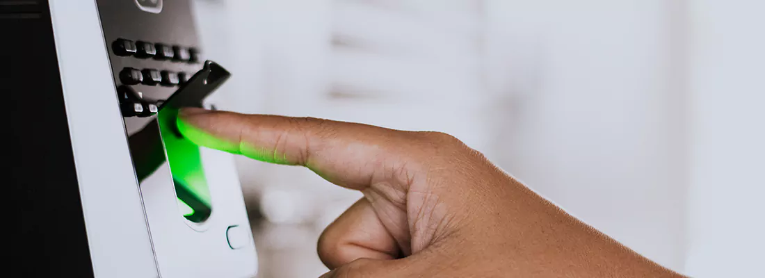 Smart Gate Locks with Remote Access Features in Palm Coast, FL